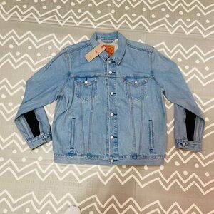 Levis special edition denim jacket 
Denim material